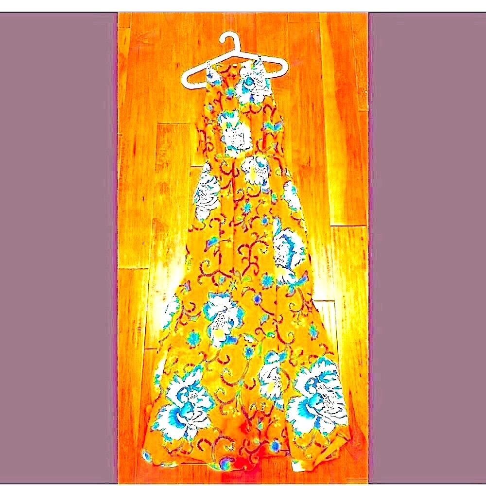 H&M maxi dress Roman influence style great colours. And fit. Maxi style …